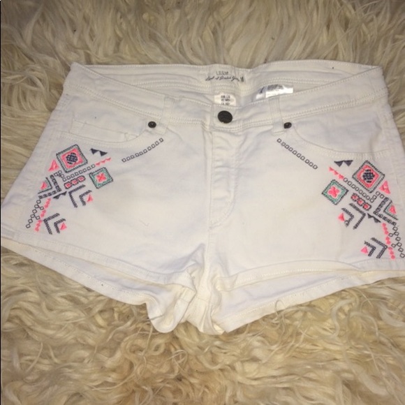 shorts with designs